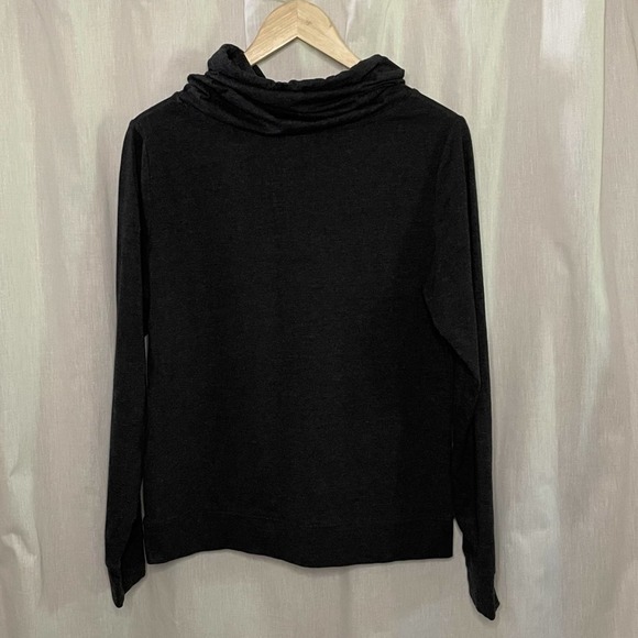 University of Michigan Wolverines Dark Gray, White & Gold Funnel Neck Pull-Over - Picture 2 of 15